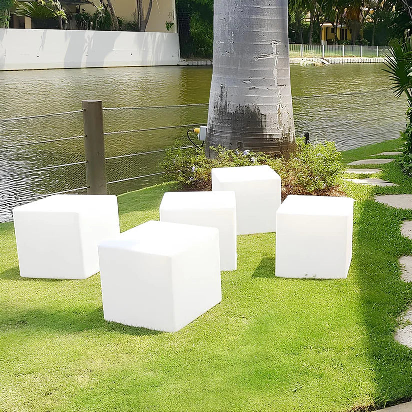 RadiantCube™ | Cubic garden light