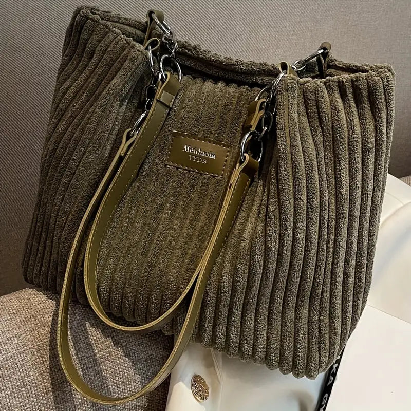 Yara™ | Sophisticated bag made of ribbed velour fabric