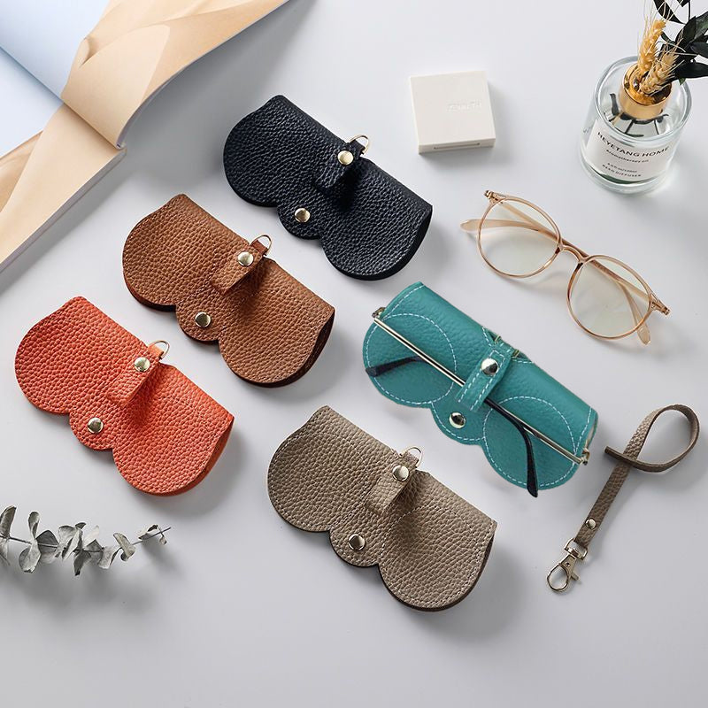 VisionGuard™ | Compact Glasses Case