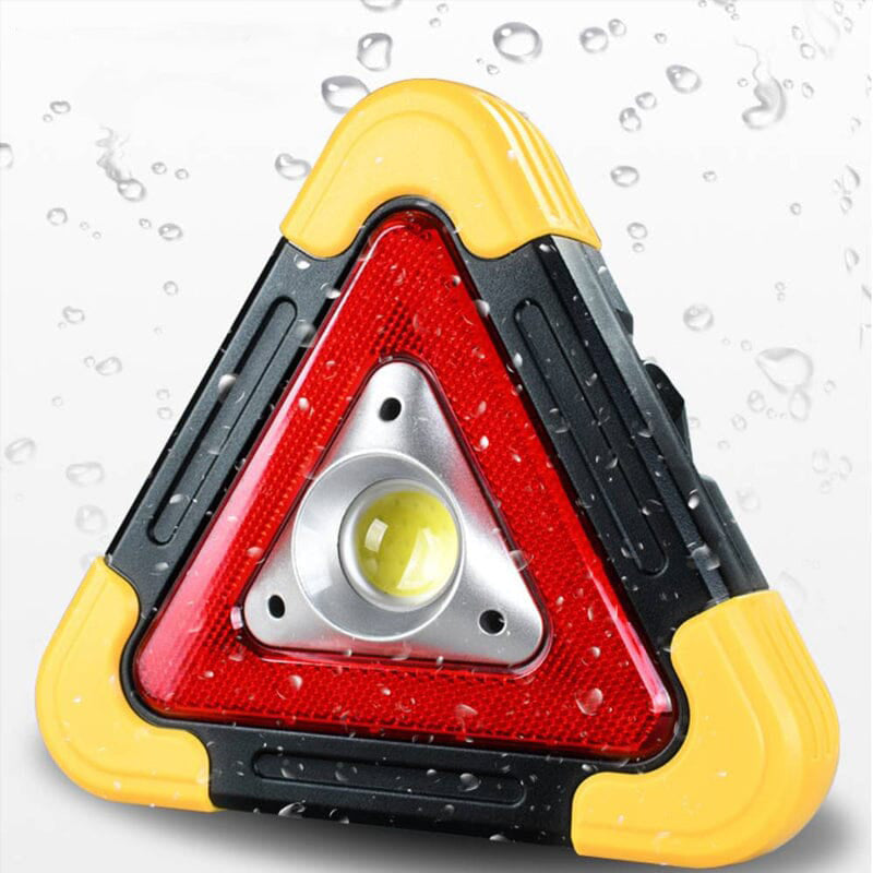 SolarAlert™ | 2-in-1 solar-powered triangular roadside warning light