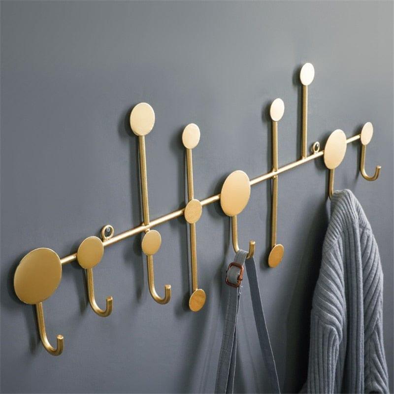 Minimalistische moderne Wandhaken für stilvolle Heimorganisation
