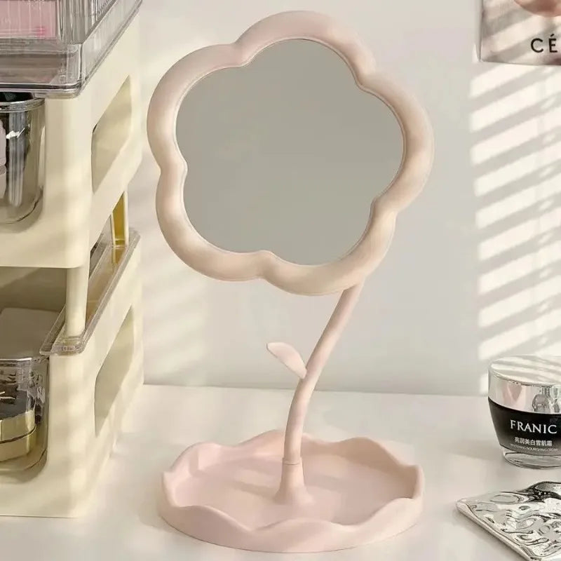 Pastellfarbener Blumen-Kompaktspiegel mit niedlichem koreanischem Design