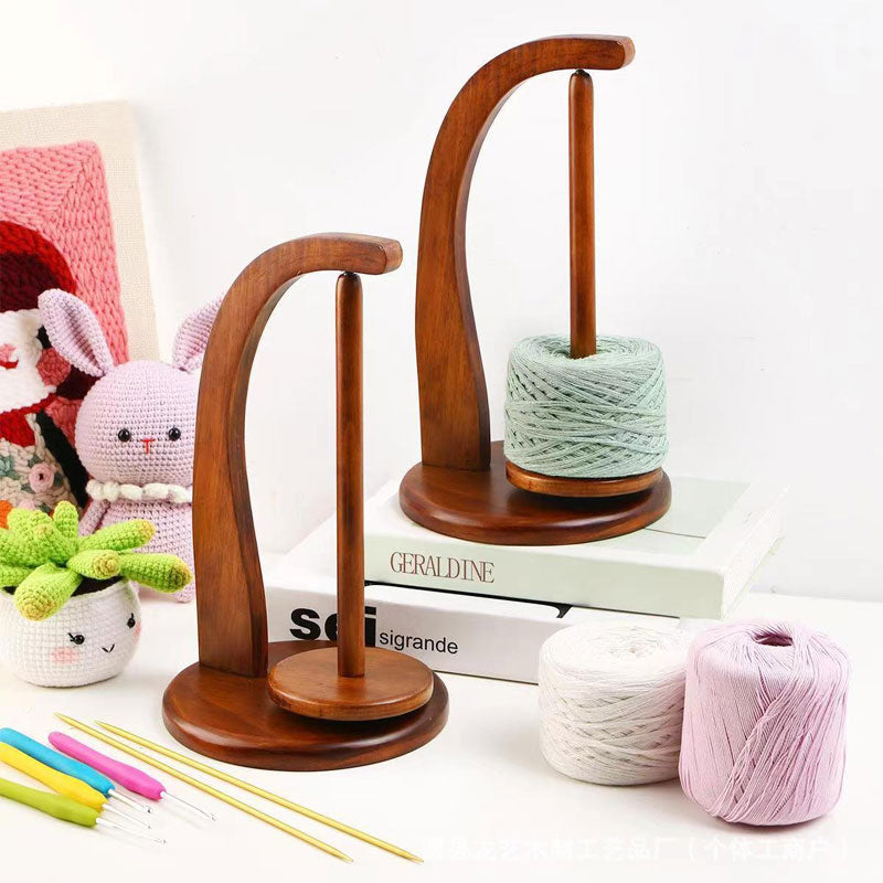 Rotara™ - Portable, rotating yarn stand