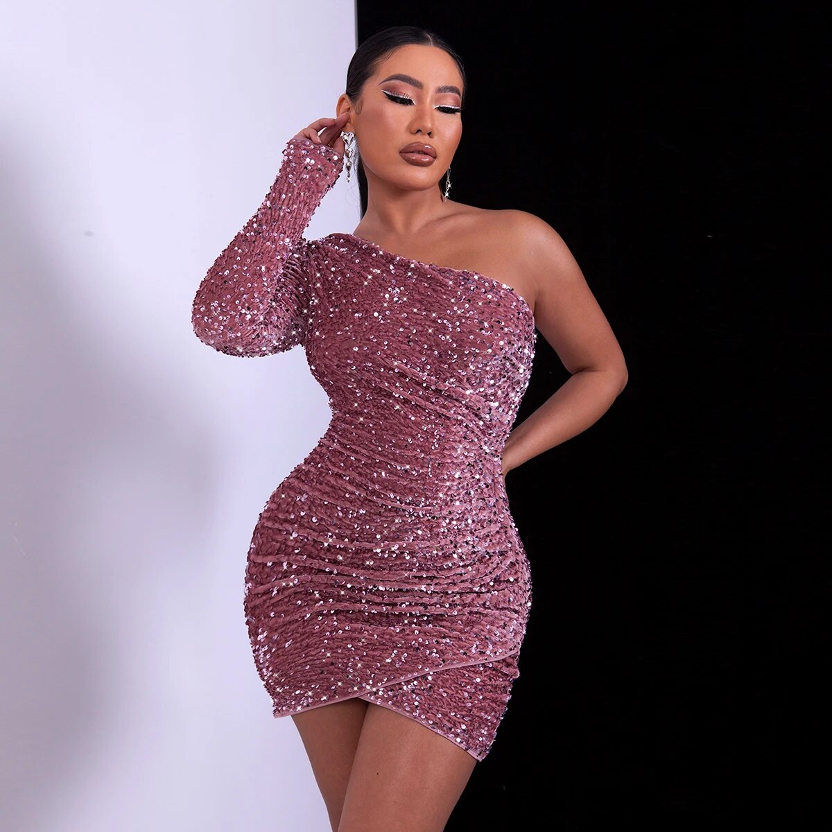 Serenza™ | Sparkling one-shoulder dress for special occasions