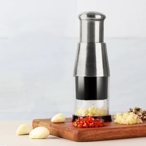 PressChop™ | Effortlessly chop garlic and other ingredients
