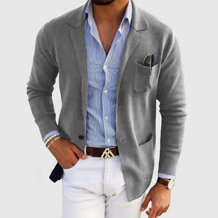 ChillChaser™ | Stylish men's blazer with casual button pockets and lapel collar