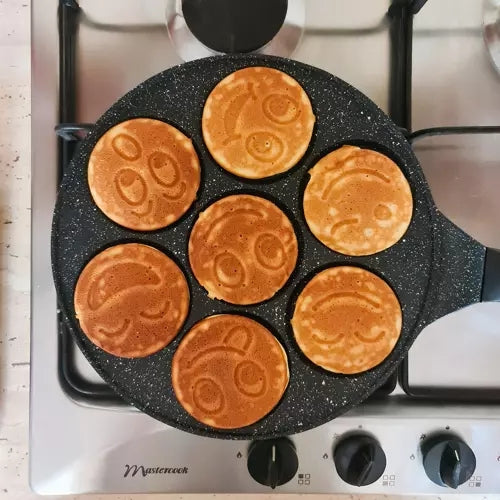 Antihaft Bratpfanne mit Smiley-Gesicht für Eier und Pfannkuchen