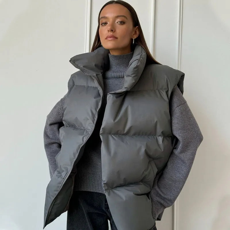 Yvette™ | Women's long winter gilet with zip and padding in solid color