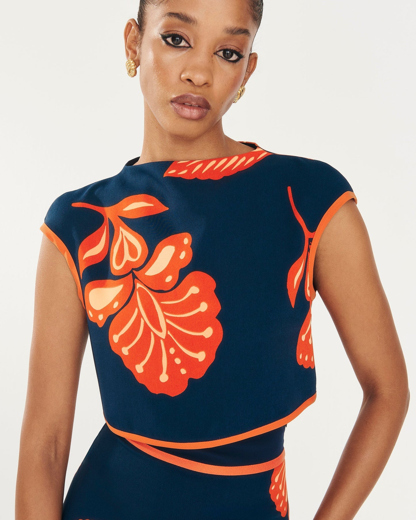 Manila™ Navy Dune Top