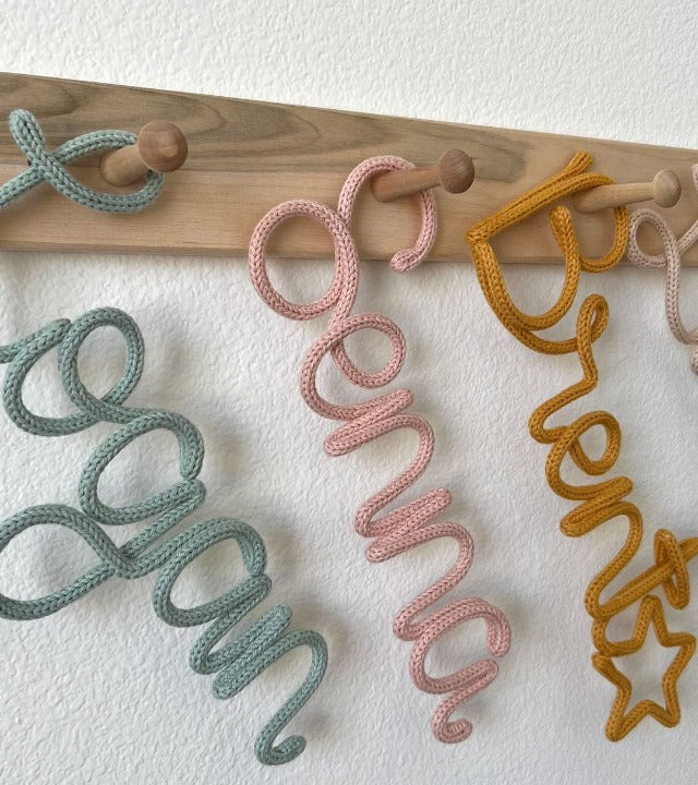 CraftyLoops™ | simple weaving and knitting tool, hand knitting machine