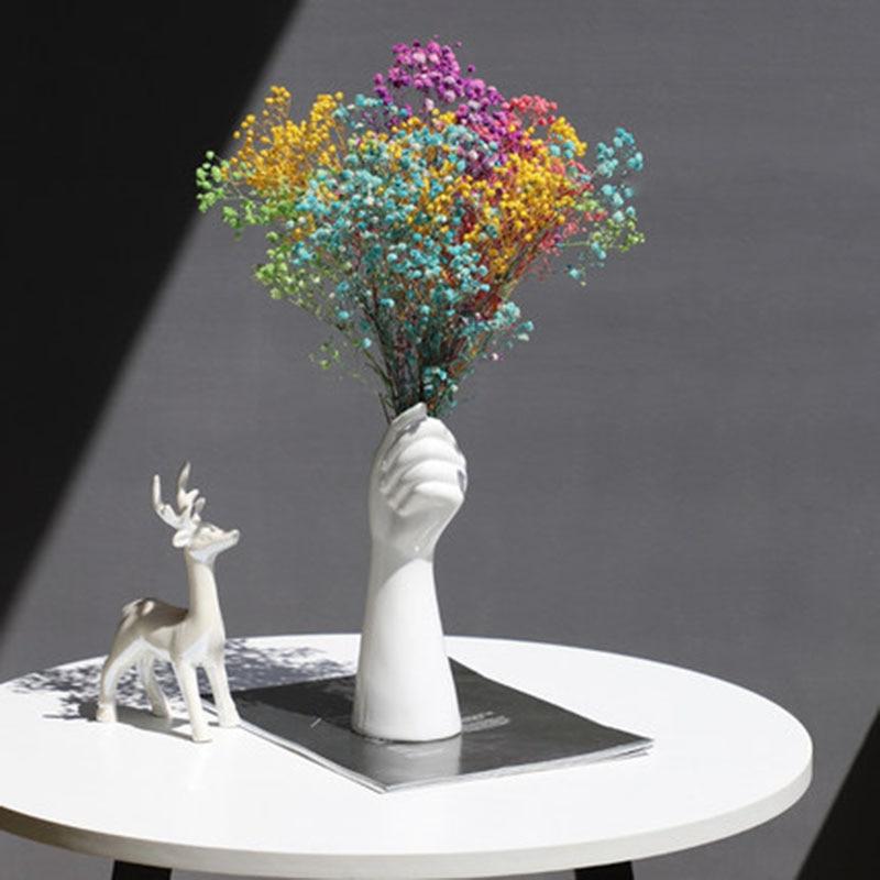 Glänzende Keramik-Vase in Handform Künstlerischer Wohnaccessoire-Akzent
