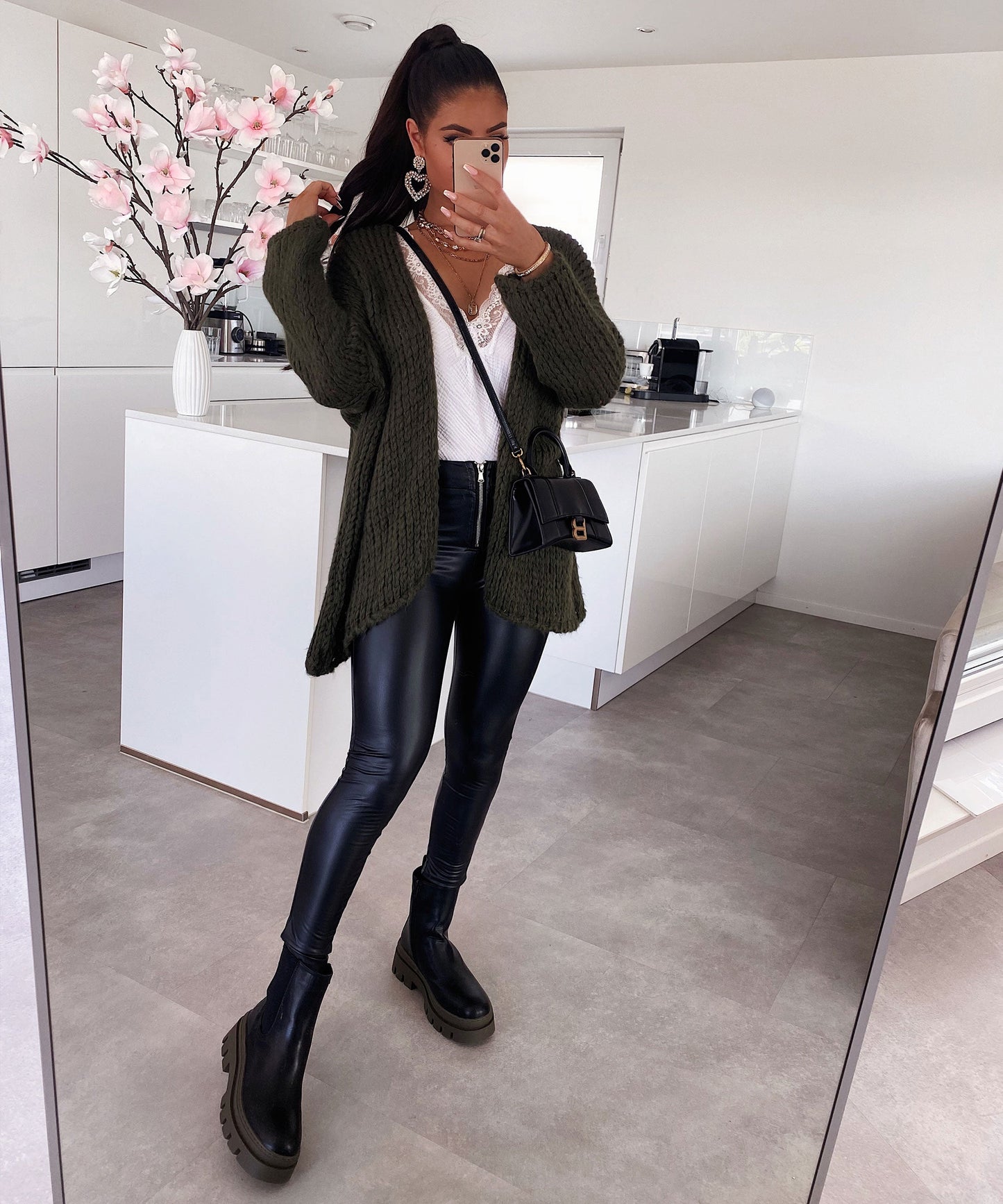 Quinett™ | Nora Short Khaki Boots