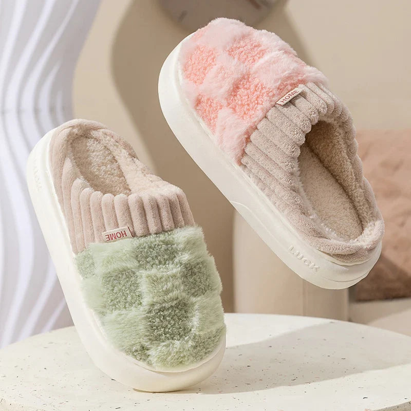 SnugStep™ | Slippers with a cozy sole