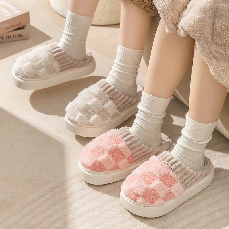 SnugStep™ | Slippers with a cozy sole