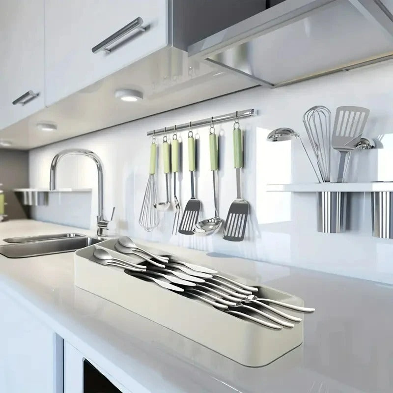 SortiWare™ | Cutlery storage for kitchen drawers