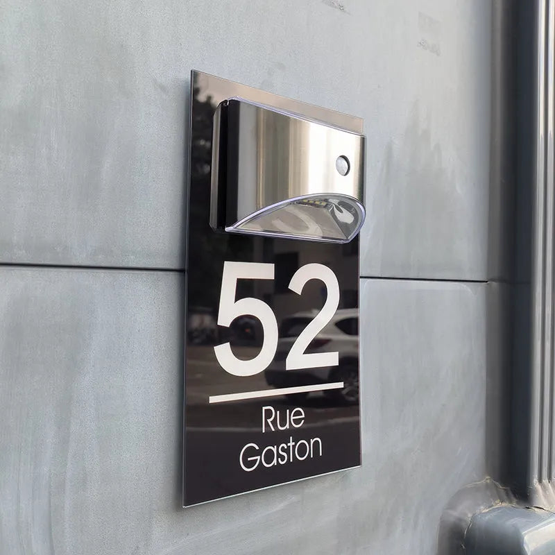 GlowHome™ | Personalized Modern Solar Door Plaque 