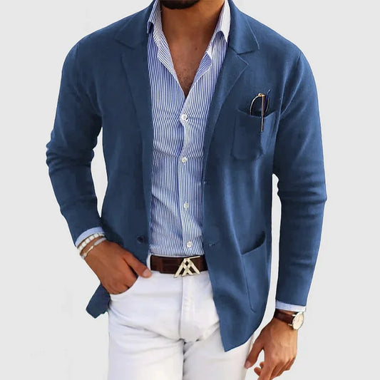 ChillChaser™ | Stylish men's blazer with casual button pockets and lapel collar 