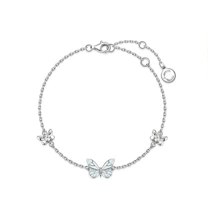 LumiVita – Schmuck, der sanft leuchtet und Ihren Abendstil veredelt