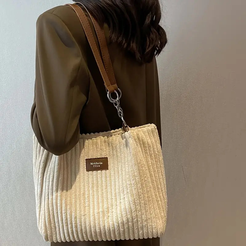 Yara™ | Sophisticated bag made of ribbed velour fabric