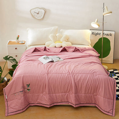 CoolLuxe™ | Cooling ice silk duvet for summer