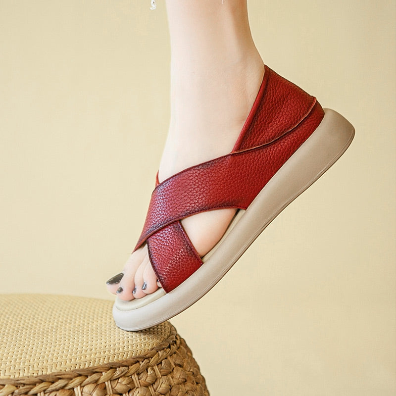 Comfortpro™ | Women's soft leather sandals with crossed edges 