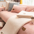 Alte Sofas schnell in trendige Blickfänge verwandeln