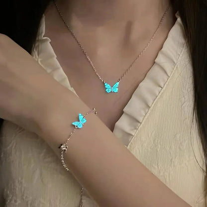LumiVita – Schmuck, der sanft leuchtet und Ihren Abendstil veredelt
