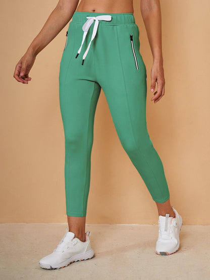 Plushee™ Drawstring Jogging Capri Pants