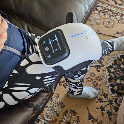 KneeEase™ – 3-in-1 knee massager