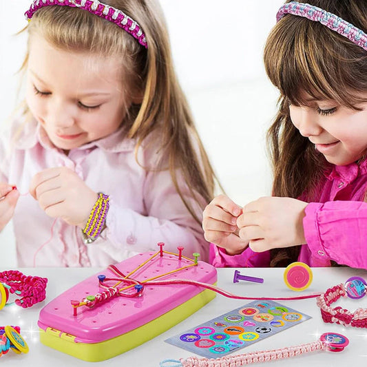 KreativKidz™ - Tickle your child's creative brain