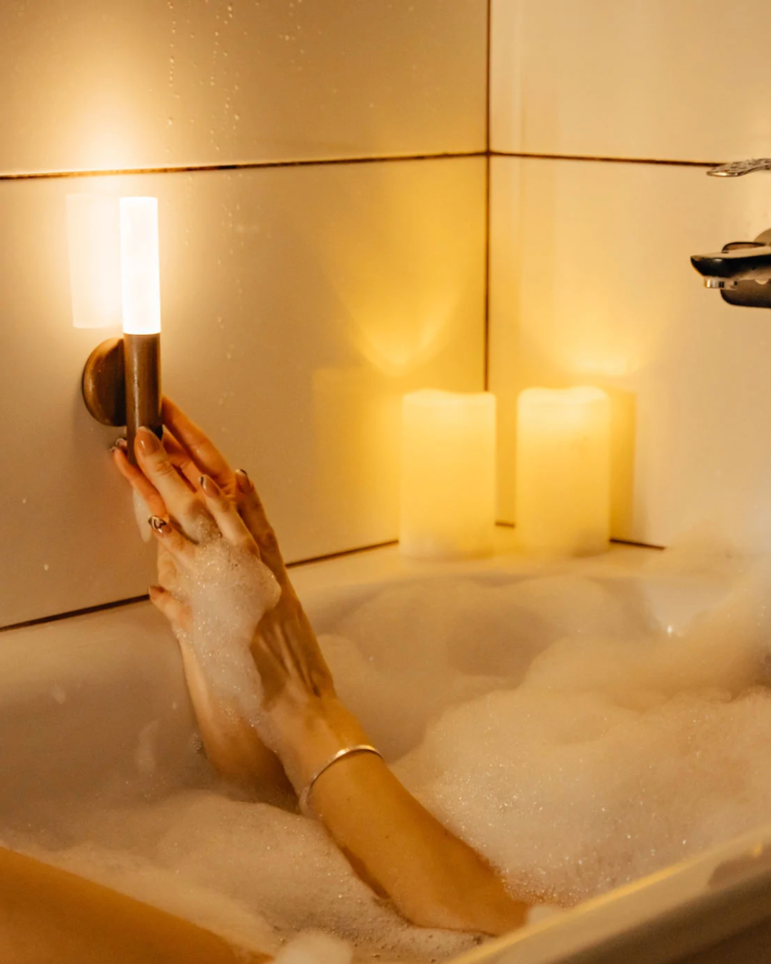 GlowMate – Sofortige Freihandbeleuchtung überall, keine Verkabelung erforderlich
