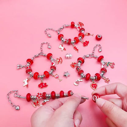 CharmCrafters – Kreativität und Selbstvertrauen mit personalisierten Armbändern steigern