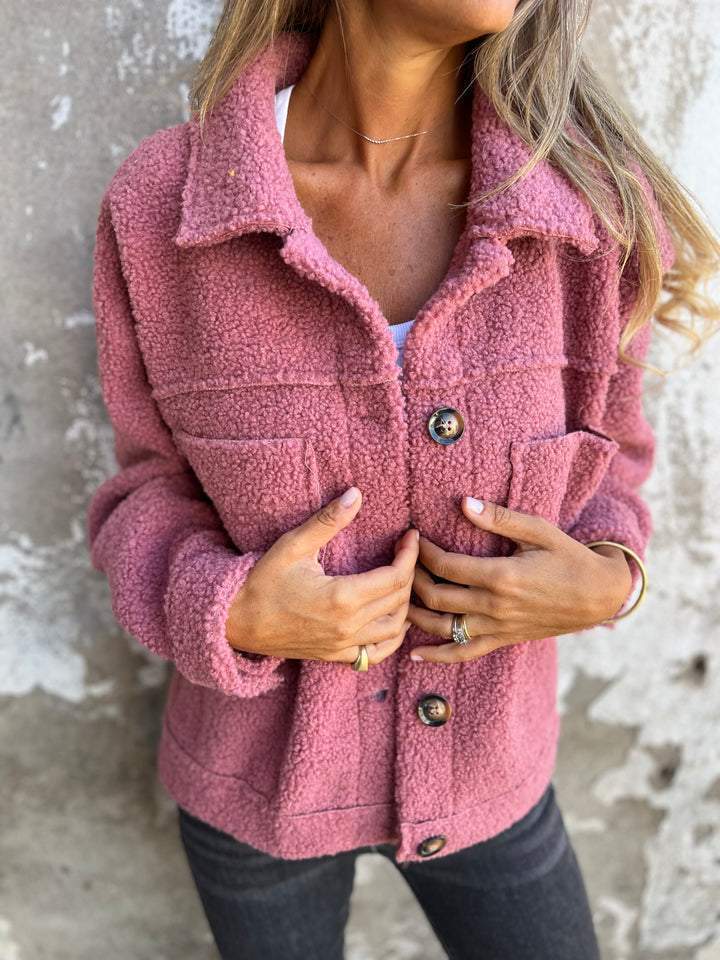 WoolHaven™ - Wool coat for warmth and style