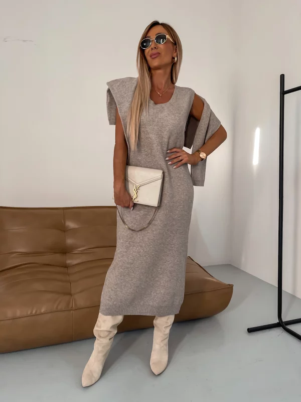 Nicole™ - Women's Fall/Winter Knitting Kit