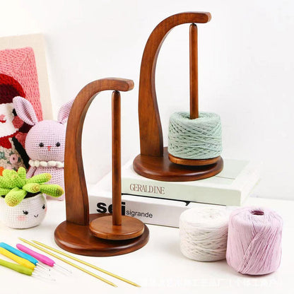 Rotara™ - Portable, rotating yarn stand 