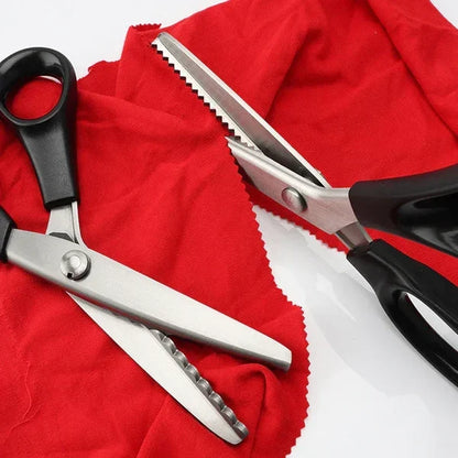 SilkySnipper™ | Scissors with a thick, sharp tip!
