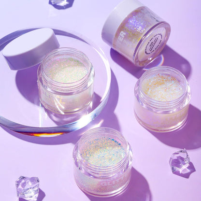 Müheloser nahtloser Eyeliner für markante Augenakzente