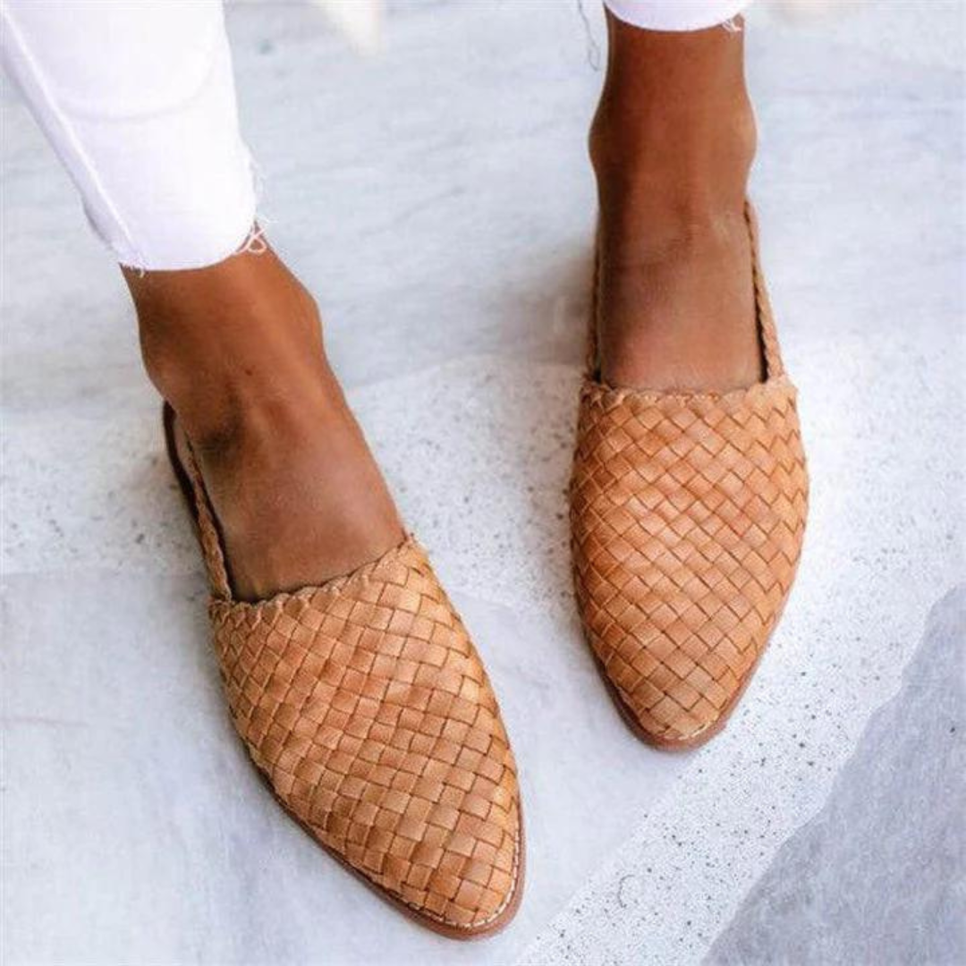 Ariana™ | Handmade Moccasin