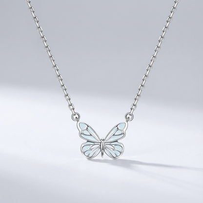 LumiVita – Schmuck, der sanft leuchtet und Ihren Abendstil veredelt