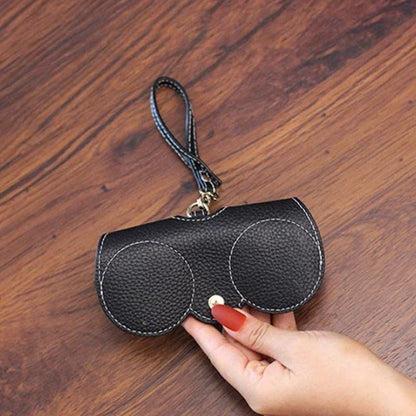 VisionGuard™ | Compact Glasses Case