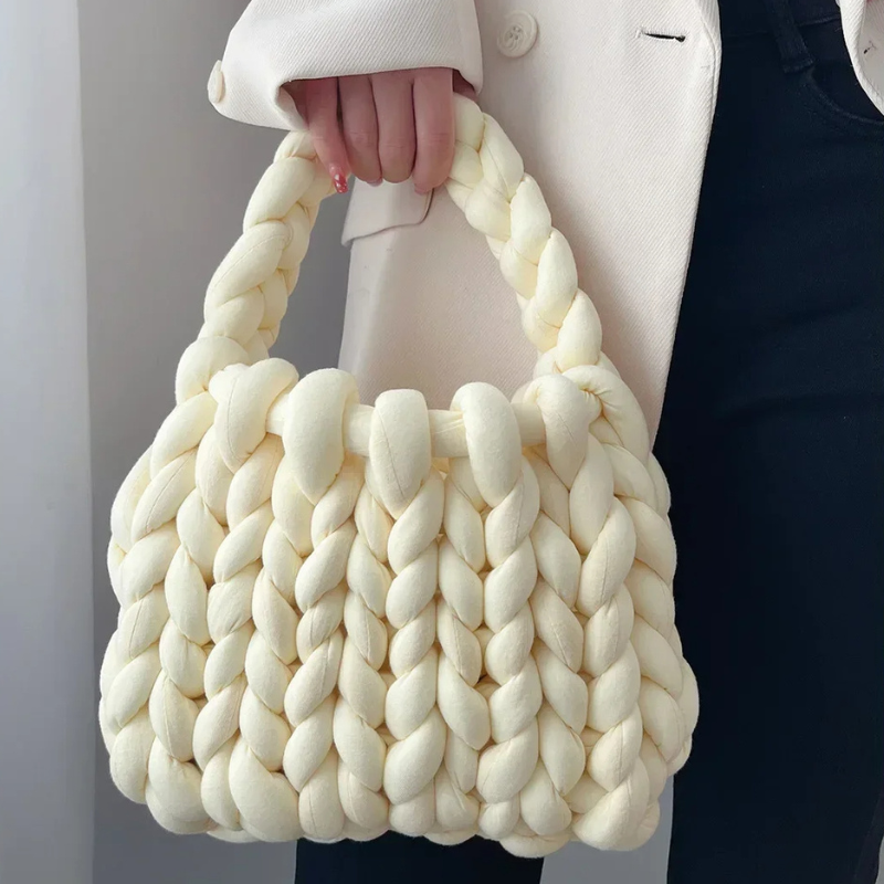 CrochetCouture™ – Shoulder bag in crochet design