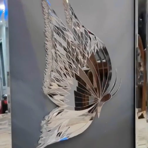 DIY™ | Butterfly Broken Mirror Photo Frame 