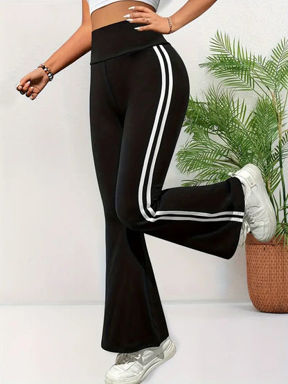 ChicWave™ - Stylish striped flared trousers with a casual high-waist design