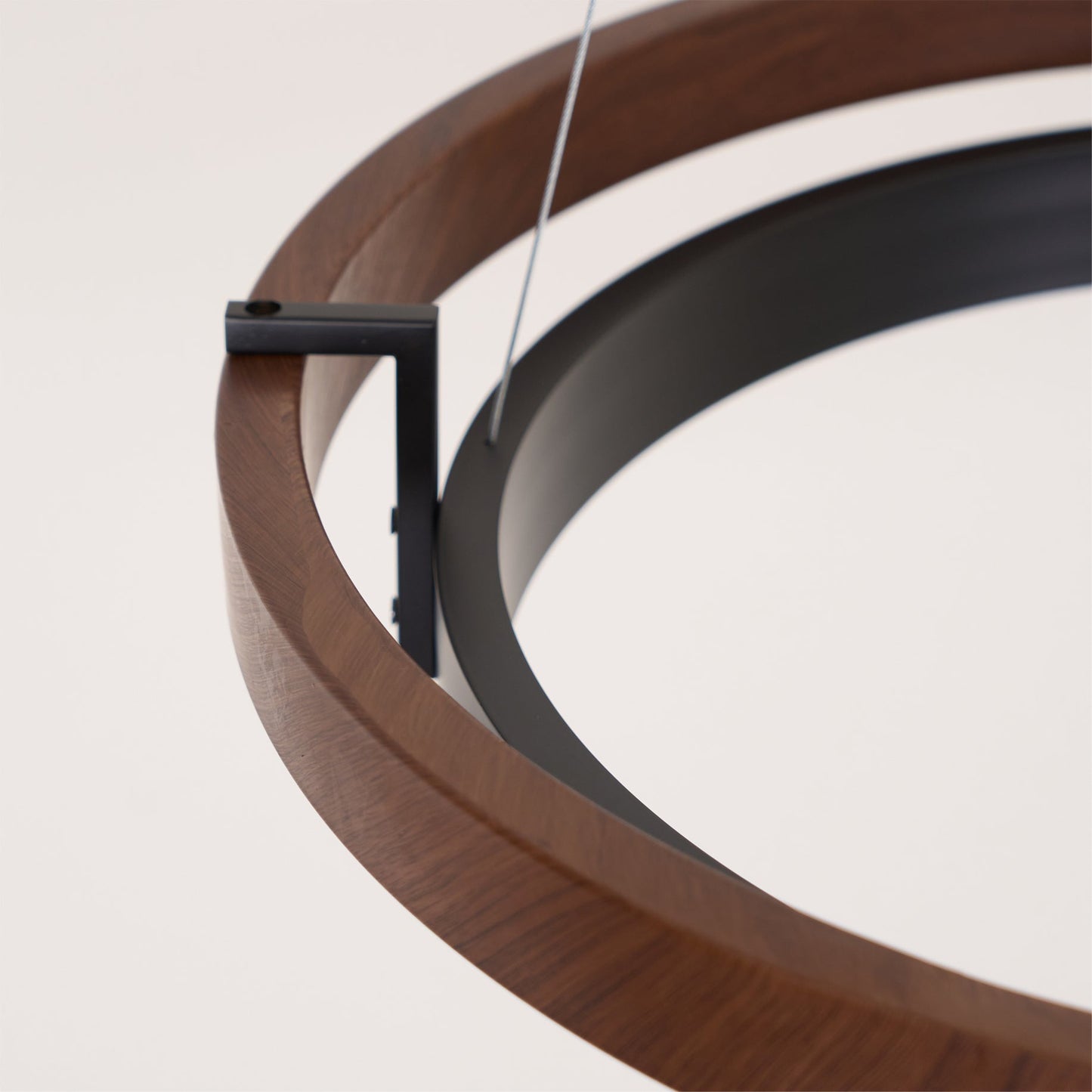 LumaWood - Elegante, warme Beleuchtung, die jeden Raum sofort verwandelt