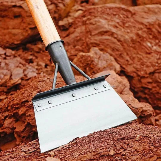 MultiSweep™ – Multifunctional garden cleaning shovel