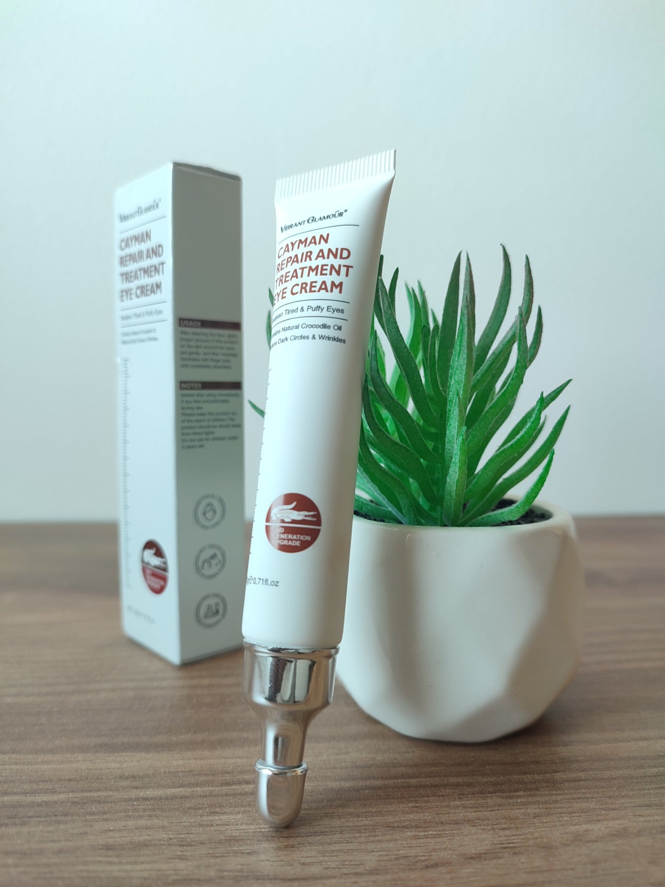 EyeShine™ - Feuchtigkeitsspendendes Augenpflege-Serum