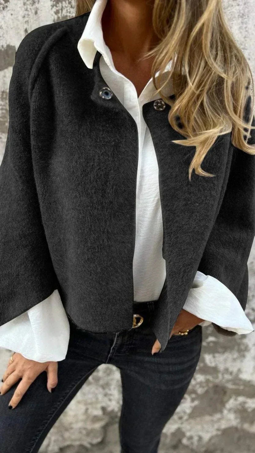 Jackify™ | Round-neck wool coat