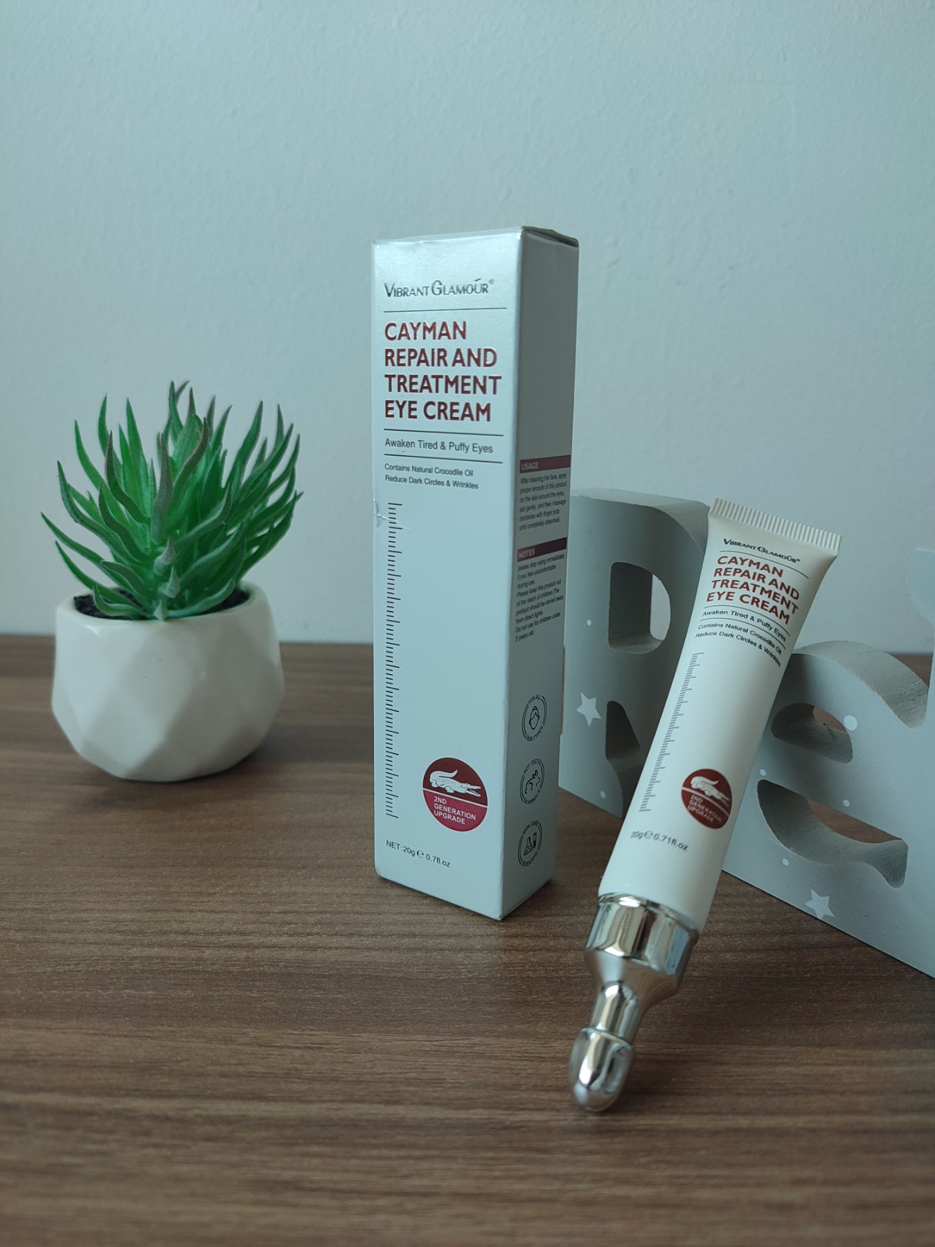 EyeShine™ - Feuchtigkeitsspendendes Augenpflege-Serum