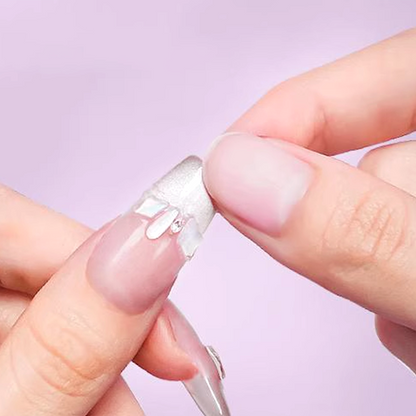 3-in-1 Nagelpflege-Stift für glatte und glänzende Nägel
