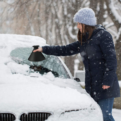 Ergonomischer Eiskratzer für Autobildschirme im Winter